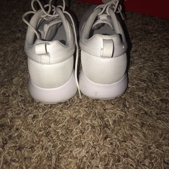 Nike Sneakers - Picture 3 of 4